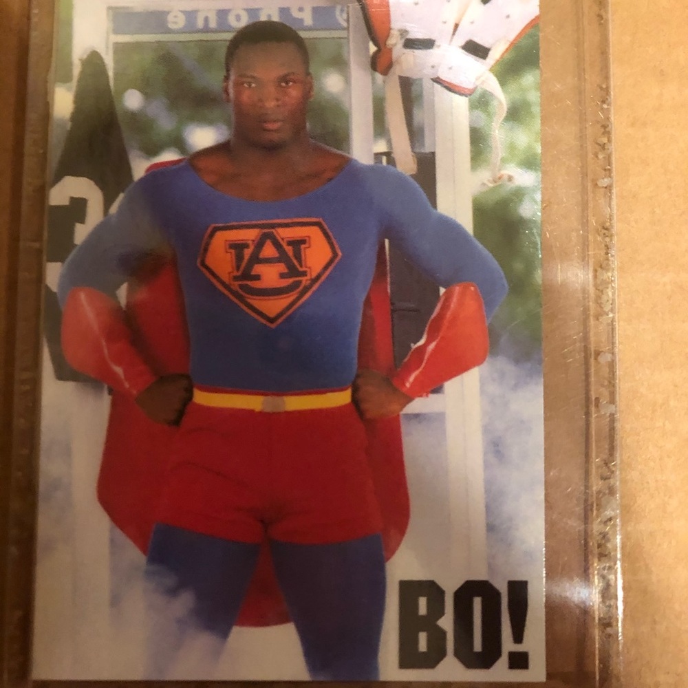 #10 Jan. 1991 1/1991 - BO JACKSON "SUPERMAN"